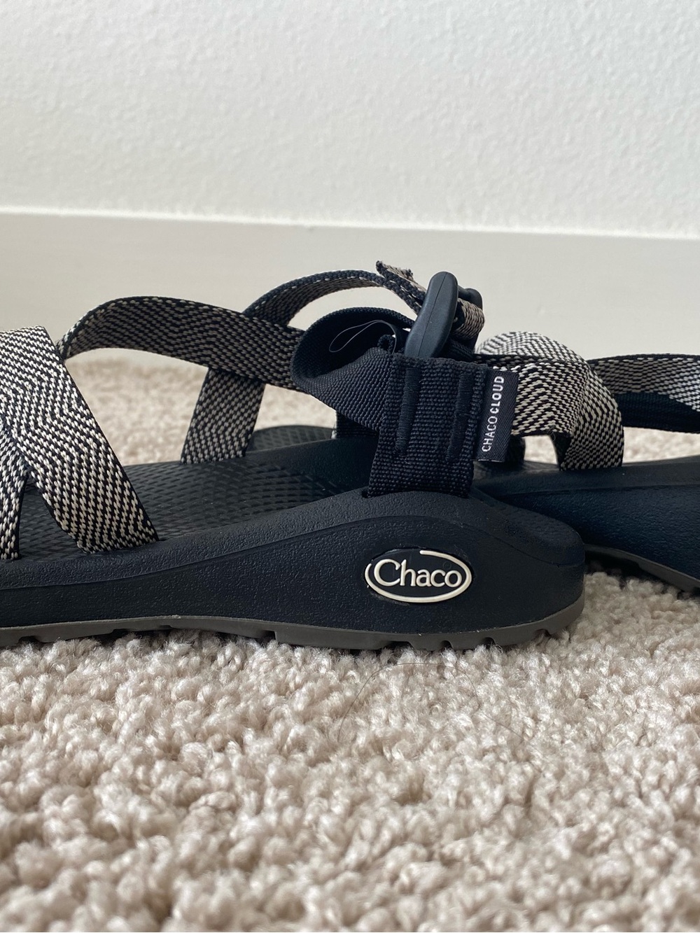 Chaco Z/Cloud 2 Sandals Excite JCH107966 Black White Womens 5 - Picture 9 of 9